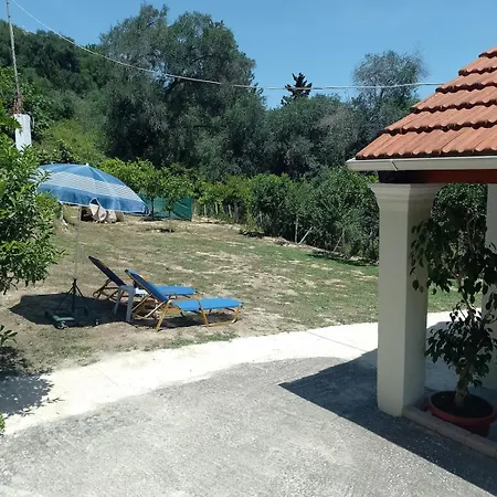 Nicky's Appartamento Avliótes